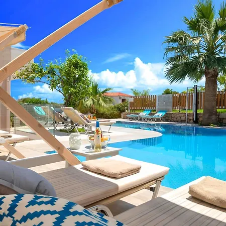 Island Heated Pool 2* Georgioupoli
